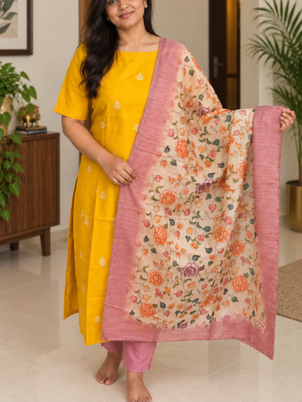 Ponni – Yellow & Pink Floral 3-Piece Salwar Set