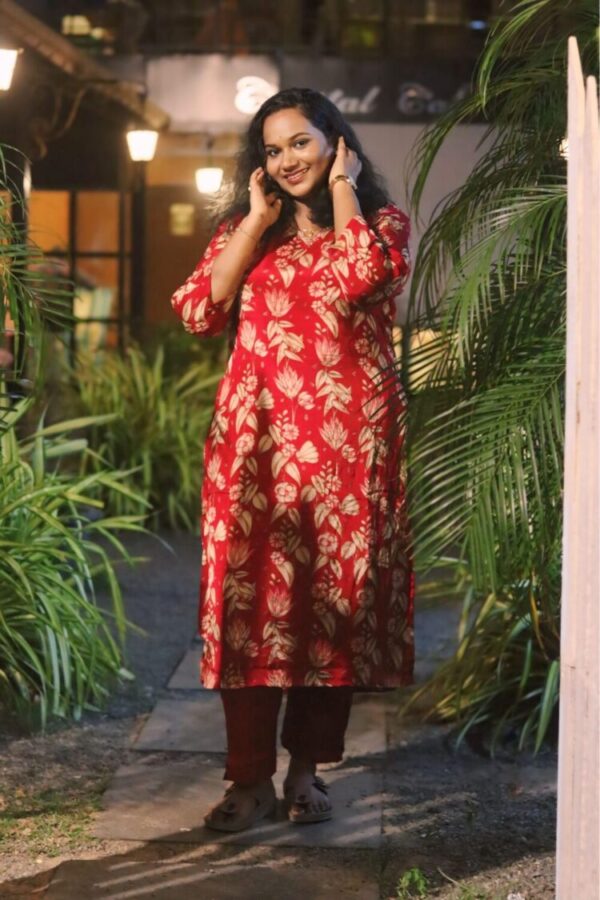 Red gorgette silk kurthi top and pant set - AKR01